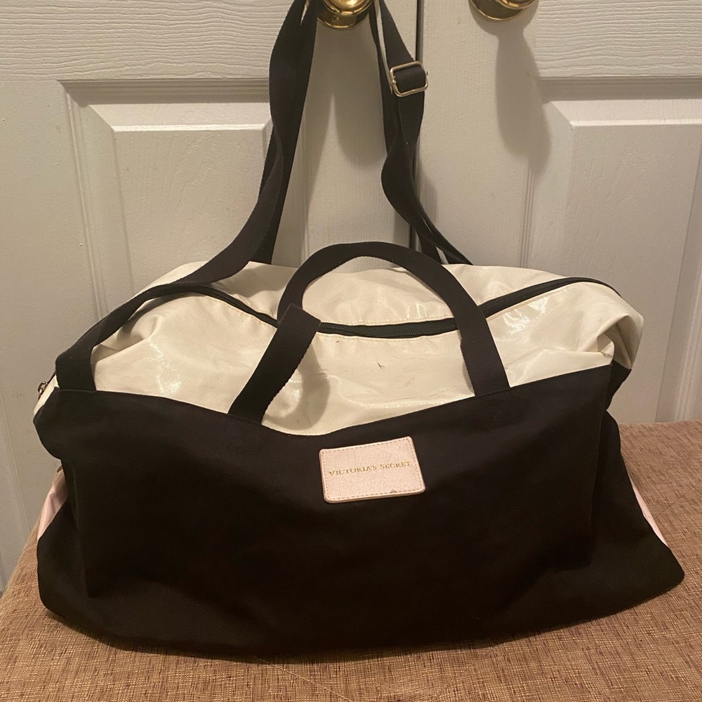 Victoria’s Secret Cream, Black and Pink Zipper Duffle Bag